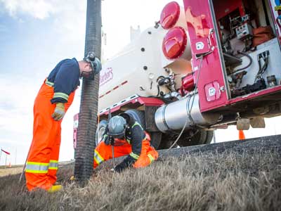  Clean Harbors Daylighting services provide an experienced, highly trained team and the right hydro vac equipment.  